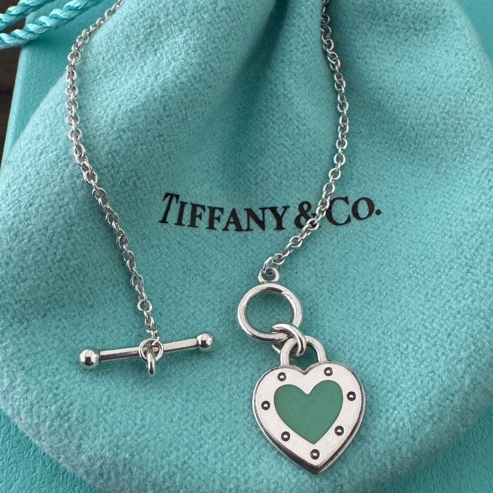 Authentic TIFFANY & Co. Sterling Silver Heart LOVE Tag Bracelet 6”